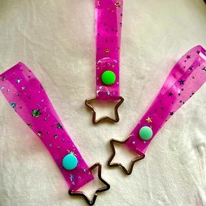 Holographic Star jelly 80’s girl key fob